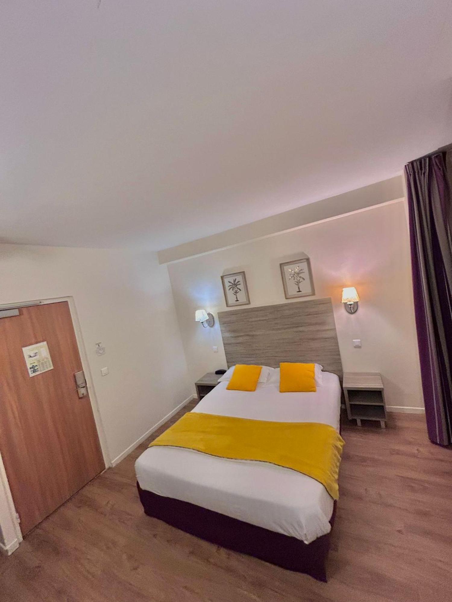 Thoiry Etoile Lodge Bagian luar foto