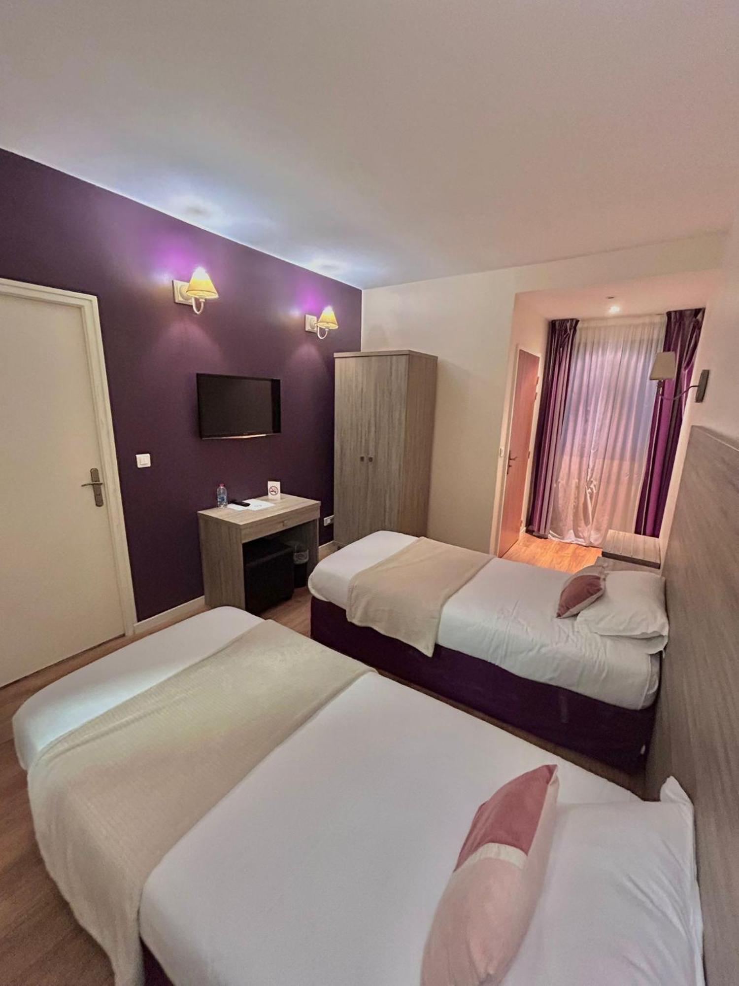 Thoiry Etoile Lodge Bagian luar foto